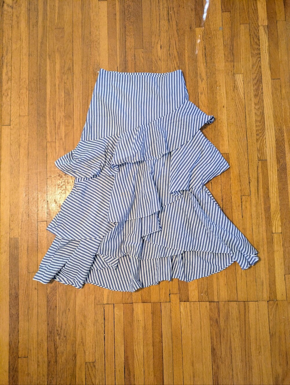 Banana Republic blue and white striped tiered ruffle maxi skirt size 2